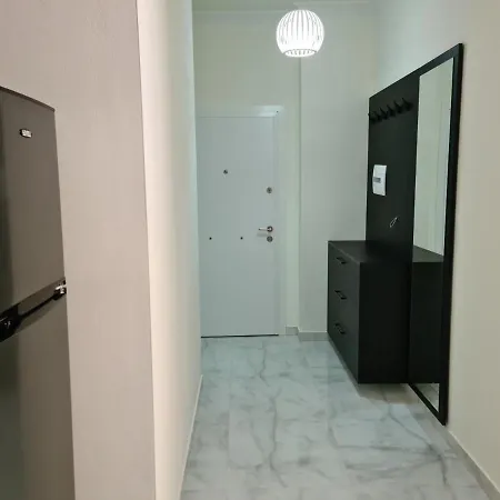 Modern 100 M From Beach,marina Bay Luxury