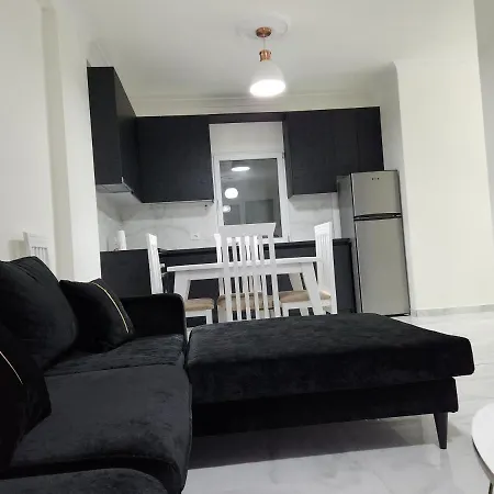 Modern 100 M From Beach,marina Bay Luxury * Avlonya